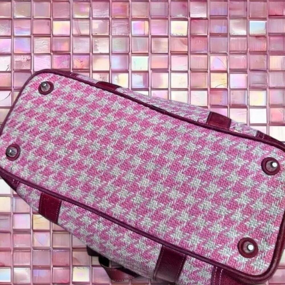 Coach white pink houndstooth - Picture 6 of 8